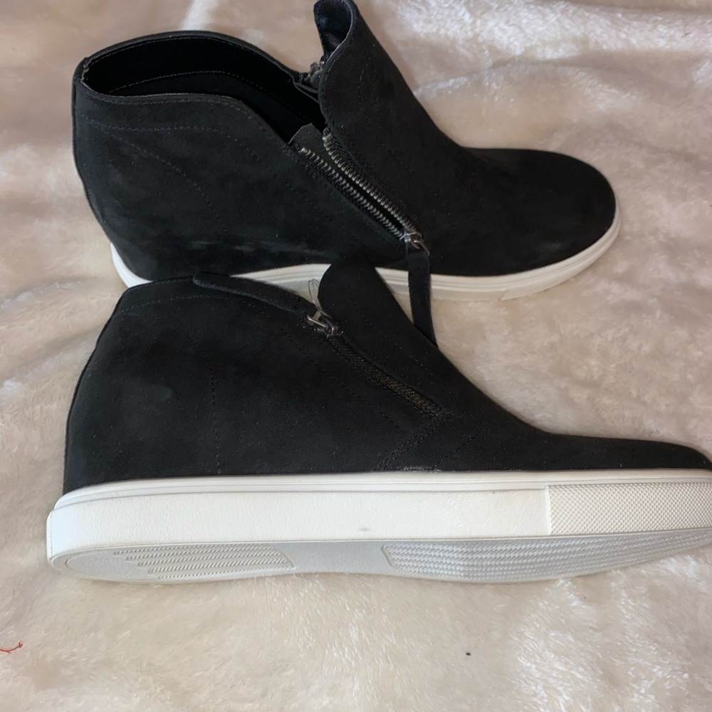 NEW Madden Girl Black Platform Sneaker/Shoe